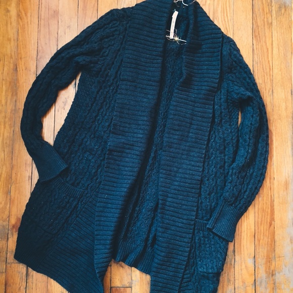 Gray Knit duster sweater - Picture 1 of 1